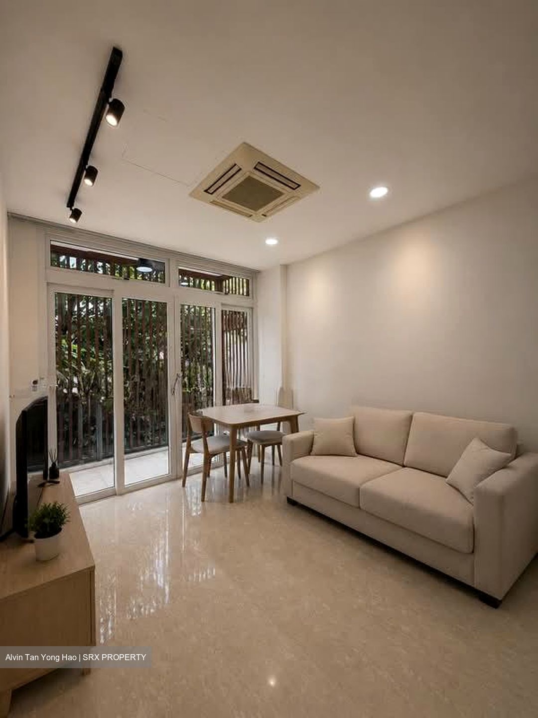 Espira Suites (D15), Apartment #578763231
